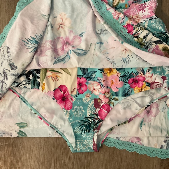 TORRID NWT Swim dress 3X Lelani floral lace trimmed plus size bathing suit - Picture 6 of 8